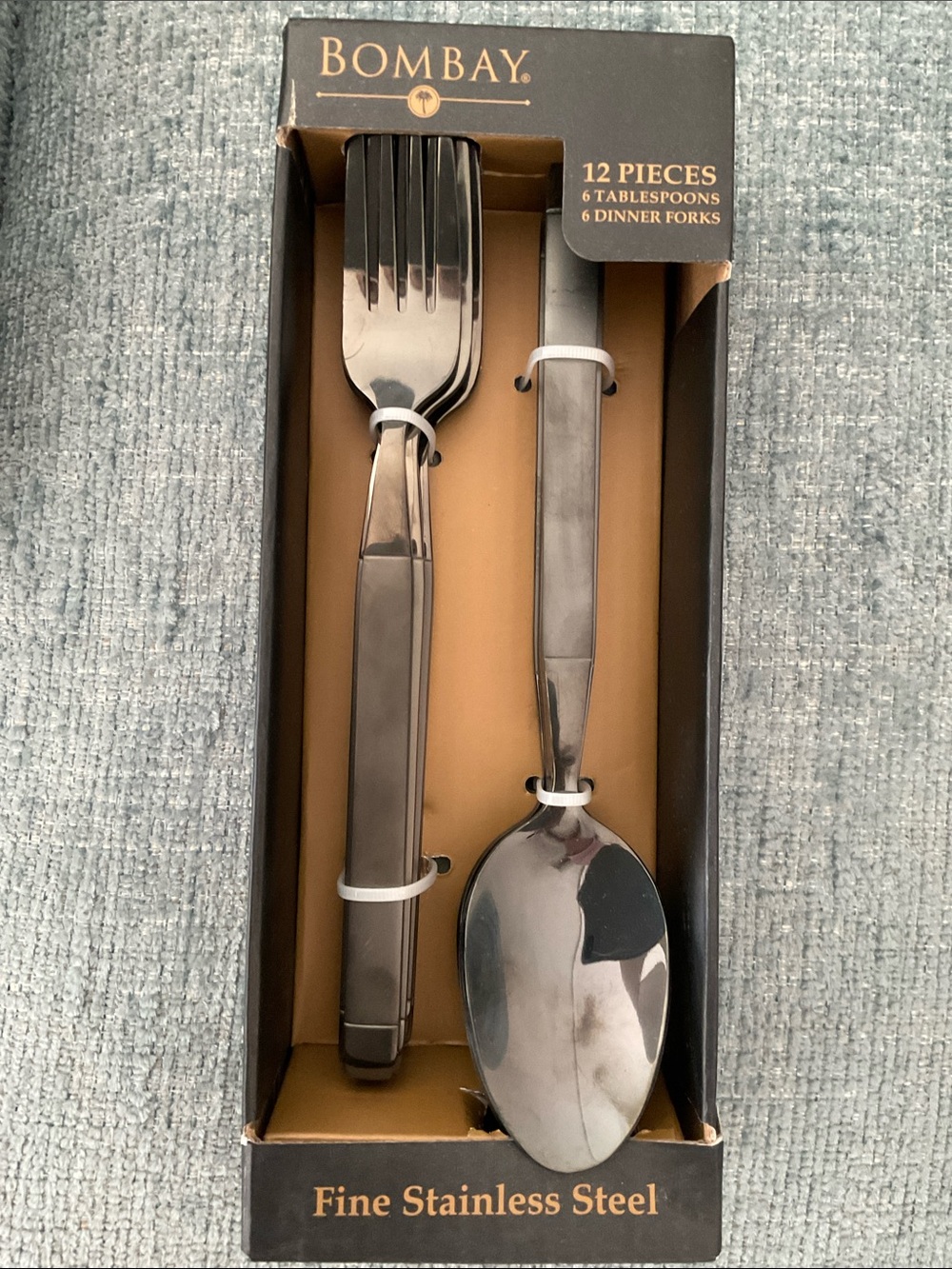 BOMBAY AMBROSIA FINE BLACK STAINLESS STEEL 12pc. FLATWARE. NEW IN BOX
